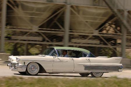 Cadillac Sixty Special Fleetwood Cadillac Sixty Special Fleetwood