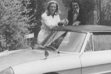 Barbara und Axel Mossmann 1974 mit dem silbernen 1750 Veloce.