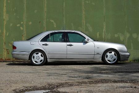 Mercedes E 50 AMG, Seitenansicht