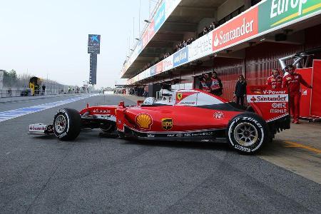 Sebastian Vettel - Ferrari - Formel 1-Test - Barcelona - 23. Februar 2016