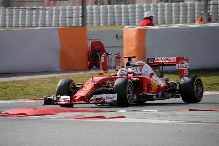 Sebastian Vettel - Ferrari - Formel 1-Test - Barcelona - 23. Februar 2016