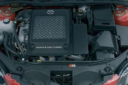 der 2,3-Liter-Turbo mit Direkteinspritzung mobilisiert 260 PS bei 5500 Touren.
