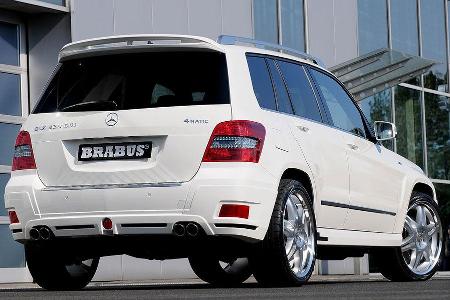 Für den neuen Mercedes GLK legt Tuner Brabus bereits zum Marktstart ein Exklusivprogramm auf. Für den neuen Mercedes GLK legt Tuner Brabus bereits zum Marktstart ein Exklusivprogramm auf.