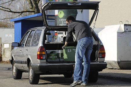 Lademeister: Als Fünfsitzer bietet er auch fünf Erwachsenen ausreichen Platz und Bewegungsmöglichkeit, zudem fasst dann der ...