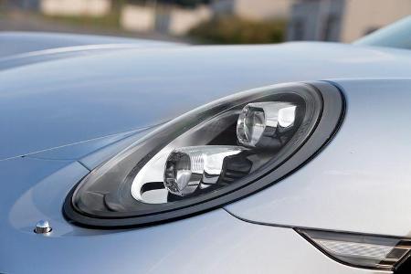 Porsche 911 Turbo S, Frontscheinwerfer