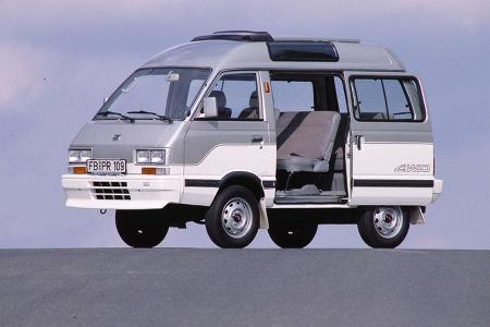 Subaru Libero (FA8), Seitenansicht
