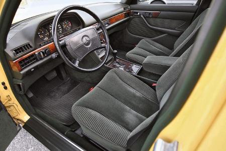 Mercedes 560 SEL, Cockpit