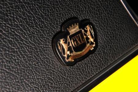 Ford Taunus 2300 GXL, Emblem