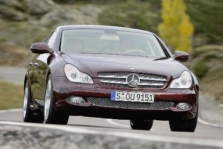 Nach vier Jahren hat Mercedes dem CLS ein dezentes Facelift verpasst. Nach vier Jahren hat Mercedes dem CLS ein dezentes Facelift verpasst.
