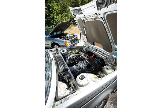 Opel Monza 3.0 E, Motor