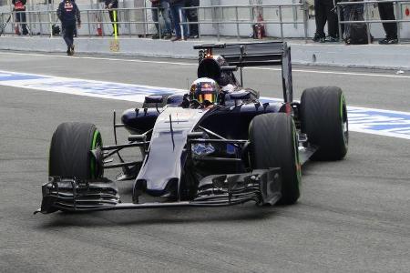 Carlos Sainz - Toro Rosso - Formel 1-Test - Barcelona - 22. Februar 2016 Carlos Sainz - Toro Rosso - Formel 1-Test - Barcelona - 22. Februar 2016