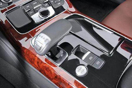 Audi A8 4.2 FSI Quattro, Mittelkonsole
