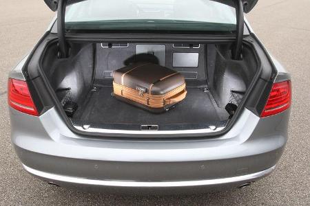 Audi A8 4.2 FSI Quattro, Kofferraum
