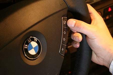 Clever: BMW bietet eine programmierbare Taste für eine oft benutzte Funktion.