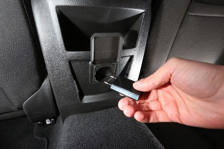 Opel Insignia Sports Tourer 2.0 BiT CDTi, Bedienelement