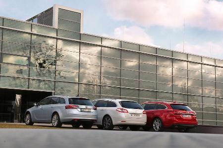 Mazda 6 Kombi, Opel Insignia Sports Tourer, Peugeot 508, Heckansicht