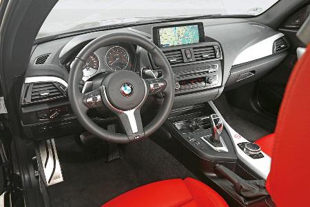 BMW M235i, Cockpit