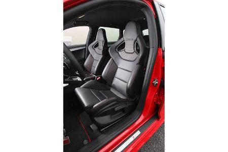 Audi RS3 Sportback, Sitze, Sportsitze