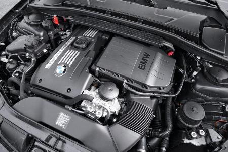 BMW Einser M Coupe, Motor, Motorraum