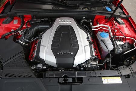 Audi S4, Motor