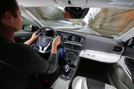 Volvo V40 Cross Country, Cockpit, Lenkrad