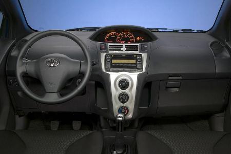 Toyota Yaris, Interieur