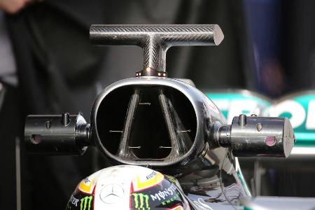 Lewis Hamilton - Mercedes - Formel 1-Test - Barcelona - 22. Februar 2016