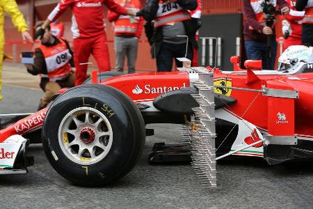 Sebastian Vettel - Ferrari - Formel 1-Test - Barcelona - 22. Februar 2016