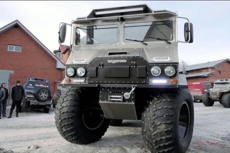 Burlak 6x6 Amphibienfahrzeug Burlak 6x6 Amphibienfahrzeug