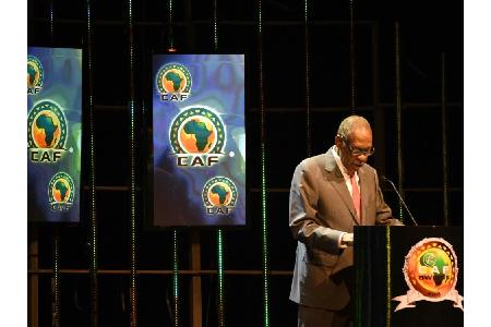 CAF: Hayatou will Präsident bleiben