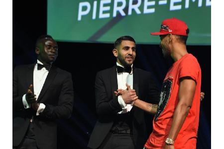 Afrikas Fußballer des Jahres: Aubameyang gratuliert Sieger Mahrez fair