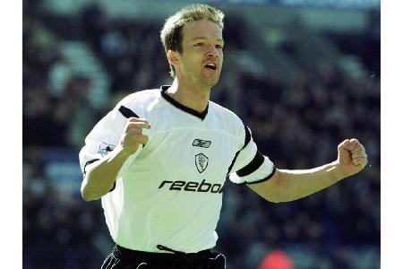 Bobic in England? Allerdings! Nach seiner Zeit beim BVB wagte der Europameister von 1996 den Sprung und kickte von Januar bi...