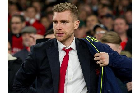 Mertesacker soll bei Arsenal bleiben Mertesacker soll bei Arsenal bleiben