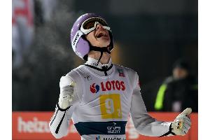 Skispringen: Wellinger und Freitag nur von Stoch geschlagen