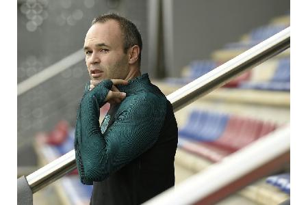 Barca-Kapitän Iniesta von Muskelbeschwerden ausgebremst Barca-Kapitän Iniesta von Muskelbeschwerden ausgebremst