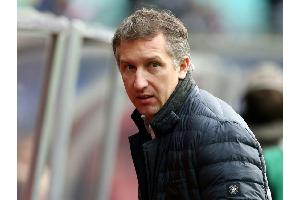 Baumann zu Vertragsverlängerung mit Trainer Nouri: "Entscheiden wir intern"
