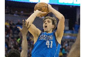 Dallas siegt gegen Washington - Nowitzki in ungewohnter Rolle