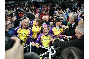 105 Jahre: Rad-Rentner Marchand auf Rekordjagd