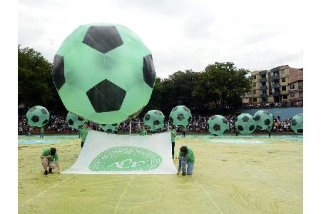 Sechs Wochen nach der Tragödie: Chapecoense verpflichtet drei Spieler Sechs Wochen nach der Tragödie: Chapecoense verpflichtet drei Spieler