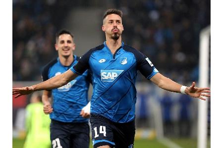 2:0 in Augsburg: Hoffenheim beendet Hinrunde ungeschlagen - Rückschlag für FCA 2:0 in Augsburg: Hoffenheim beendet Hinrunde ungeschlagen - Rückschlag für FCA