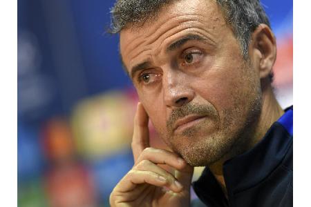 Enrique adelt verletzten Iniesta: Enrique adelt verletzten Iniesta: