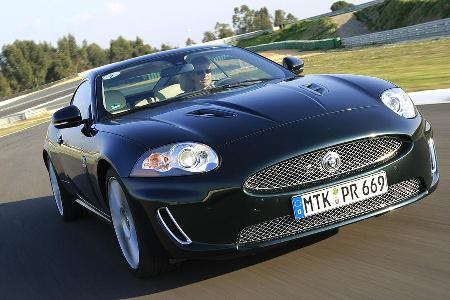 Jaguar XKR