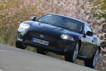 Jaguar XKR