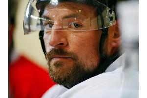 DEL: Jubilar Seidenberg bringt Meister München wieder in die Erfolgsspur