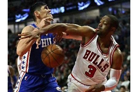 NBA: Schröders Hawks holen Ilyasova aus Philadelphia NBA: Schröders Hawks holen Ilyasova aus Philadelphia