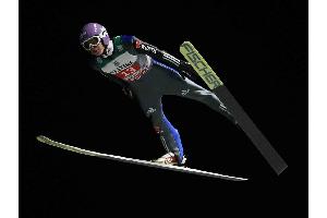 Wellinger fliegt zum Hausrekord - Peter Prevc gewinnt Oberstdorf-Quali