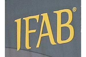 Sitzung am 3. März: IFAB diskutiert über die Einführung von Zeitstrafen