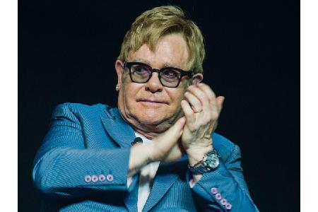 Elton John würdigt Trainer Taylor: 