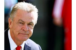 Hitzfeld von erneutem Bayern-Titel überzeugt