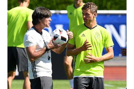Löw: Löw: